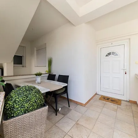 Micic Apartament *