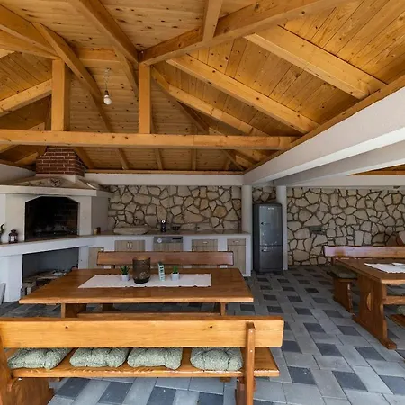 Micic Apartment *