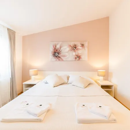 Micic By Belmont Realty Apartman Zára