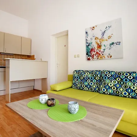 Micic Apartment *