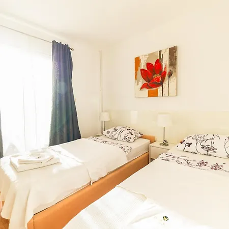Appartement Micic By Belmont Realty *