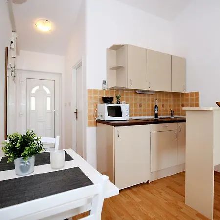 Micic Apartment *