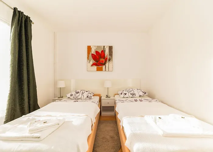 アパート Micic *